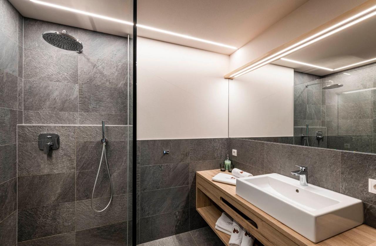 Unterlutaschg-Chalet Appartement Am Hof Slingia Eksteriør billede